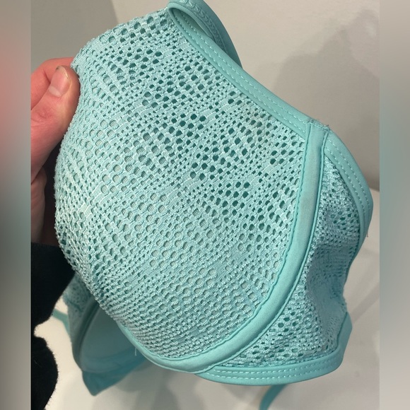 Bikini top !! - Picture 3 of 8